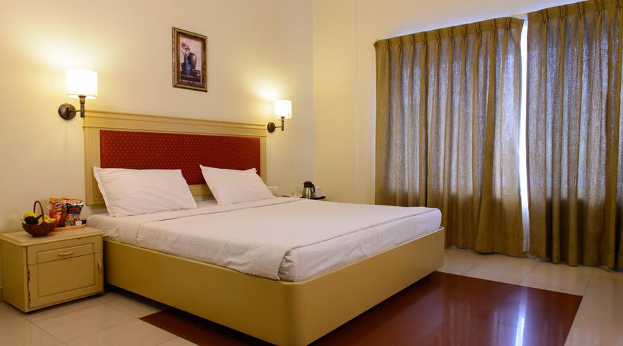 Club 7 Hotel, Thiruvalla 1